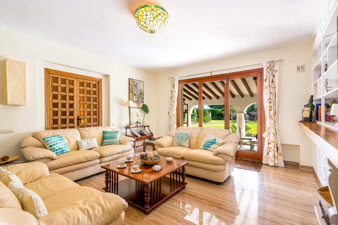 Villa Ramos By Villa Plus Estepona 0*,